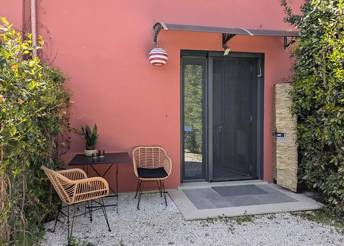 Casa Di Campagna مزرعة للإقامة فريجيني
